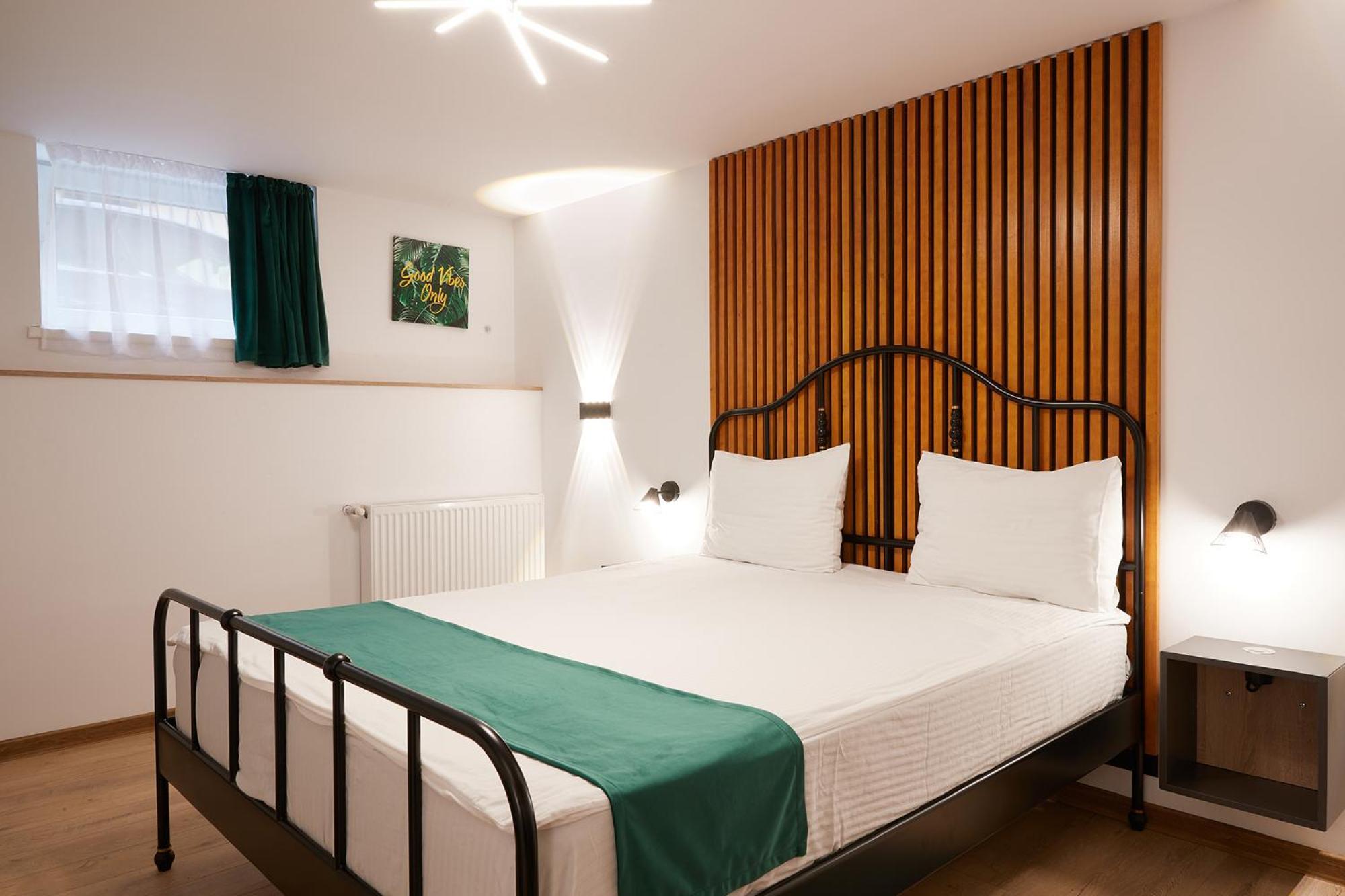 Giovi Central Apartment Cluj-Napoca Eksteriør billede